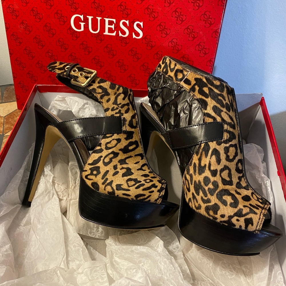 Guess❓Leopard Platform Stilettos